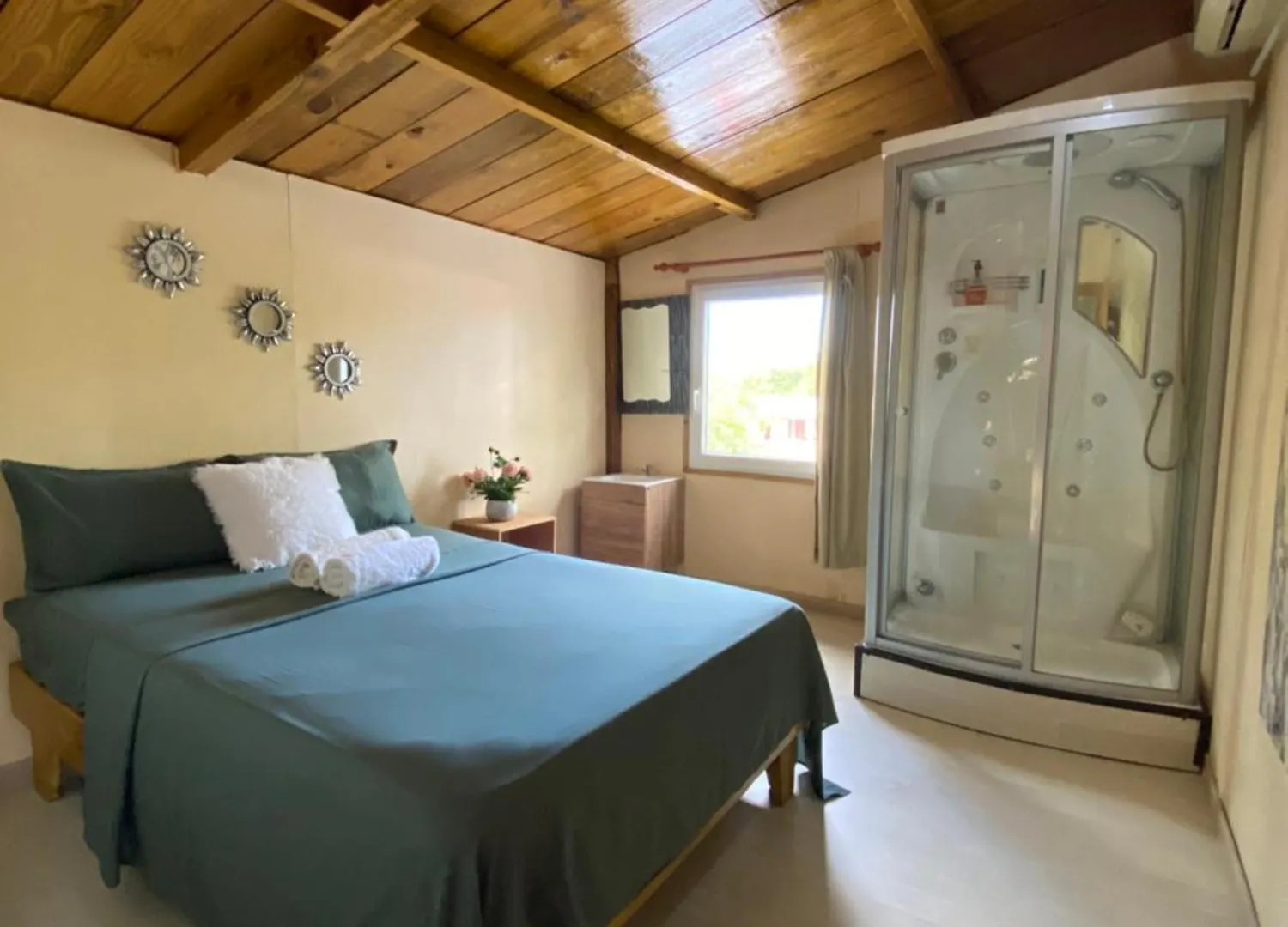 Casa Mano Juan Hotel 0*,
